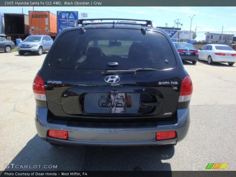 Black Obsidian / Gray 2005 Hyundai Santa Fe GLS 4WD