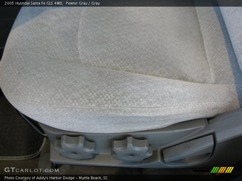 Pewter Gray / Gray 2005 Hyundai Santa Fe GLS 4WD