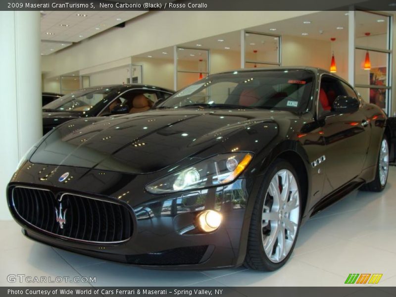 Nero Carbonio (Black) / Rosso Corallo 2009 Maserati GranTurismo S
