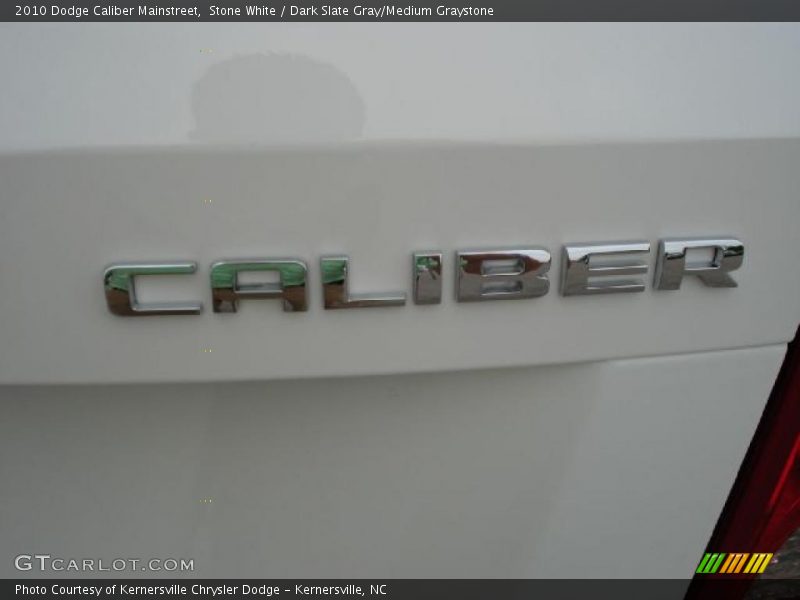 Stone White / Dark Slate Gray/Medium Graystone 2010 Dodge Caliber Mainstreet
