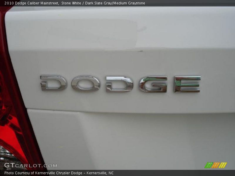 Stone White / Dark Slate Gray/Medium Graystone 2010 Dodge Caliber Mainstreet