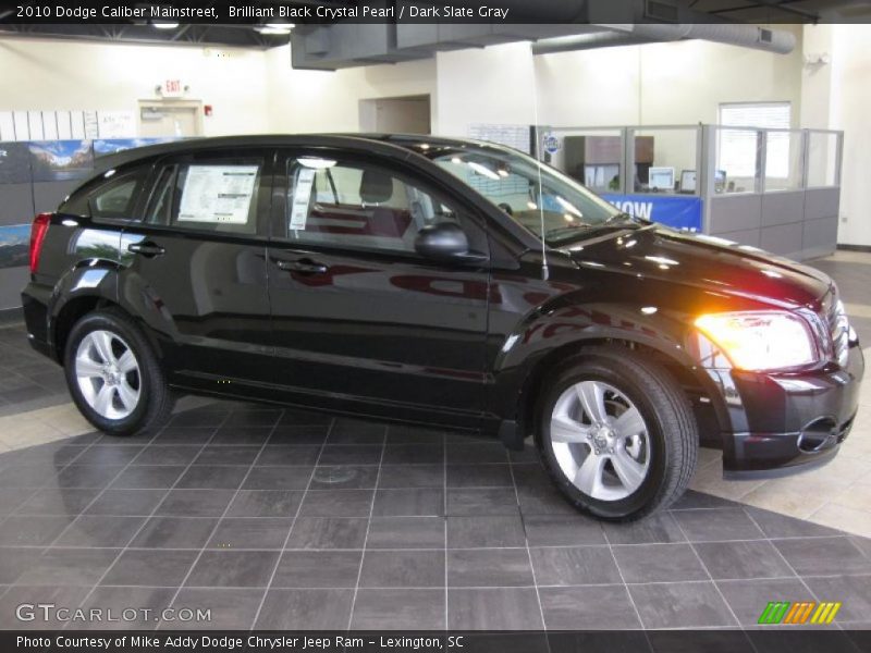 Brilliant Black Crystal Pearl / Dark Slate Gray 2010 Dodge Caliber Mainstreet