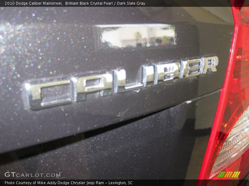 Brilliant Black Crystal Pearl / Dark Slate Gray 2010 Dodge Caliber Mainstreet