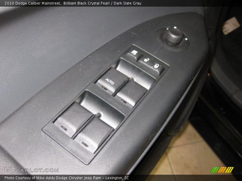 Brilliant Black Crystal Pearl / Dark Slate Gray 2010 Dodge Caliber Mainstreet