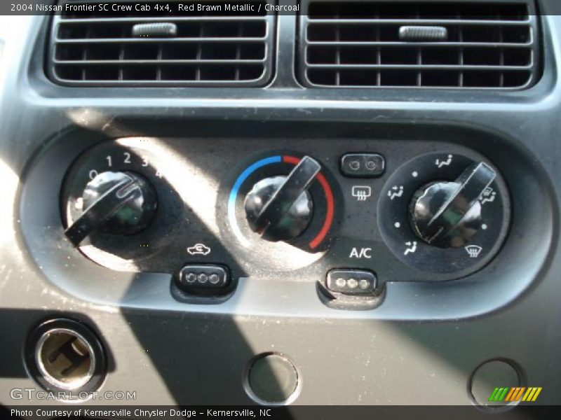 Red Brawn Metallic / Charcoal 2004 Nissan Frontier SC Crew Cab 4x4