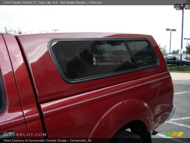 Red Brawn Metallic / Charcoal 2004 Nissan Frontier SC Crew Cab 4x4