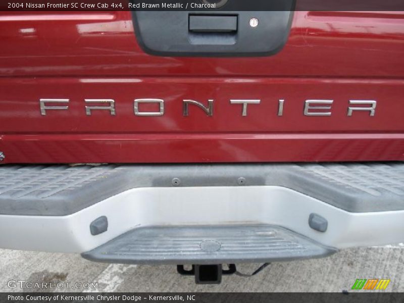 Red Brawn Metallic / Charcoal 2004 Nissan Frontier SC Crew Cab 4x4