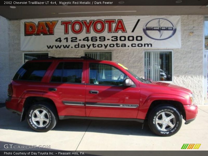 Majestic Red Metallic / Dark Pewter 2002 Chevrolet TrailBlazer LT 4x4