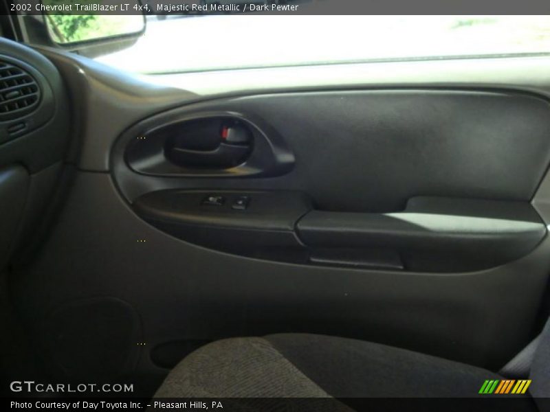 Majestic Red Metallic / Dark Pewter 2002 Chevrolet TrailBlazer LT 4x4