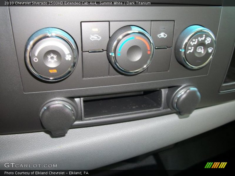 Summit White / Dark Titanium 2010 Chevrolet Silverado 2500HD Extended Cab 4x4