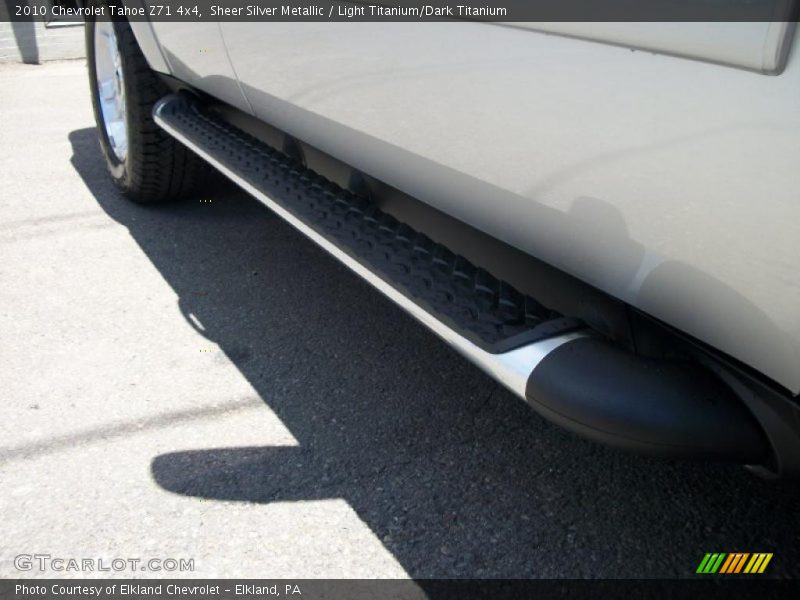 Sheer Silver Metallic / Light Titanium/Dark Titanium 2010 Chevrolet Tahoe Z71 4x4