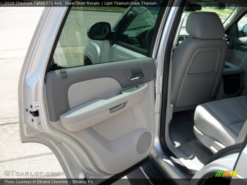 Sheer Silver Metallic / Light Titanium/Dark Titanium 2010 Chevrolet Tahoe Z71 4x4