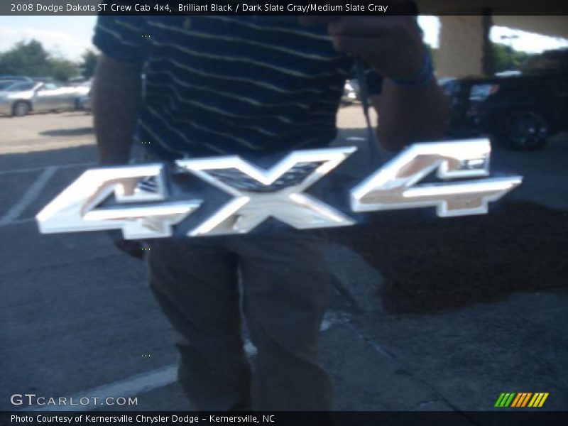 Brilliant Black / Dark Slate Gray/Medium Slate Gray 2008 Dodge Dakota ST Crew Cab 4x4