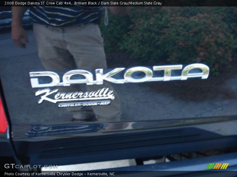 Brilliant Black / Dark Slate Gray/Medium Slate Gray 2008 Dodge Dakota ST Crew Cab 4x4
