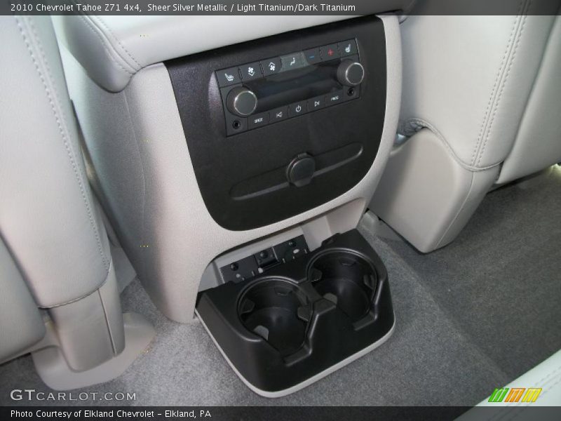 Sheer Silver Metallic / Light Titanium/Dark Titanium 2010 Chevrolet Tahoe Z71 4x4