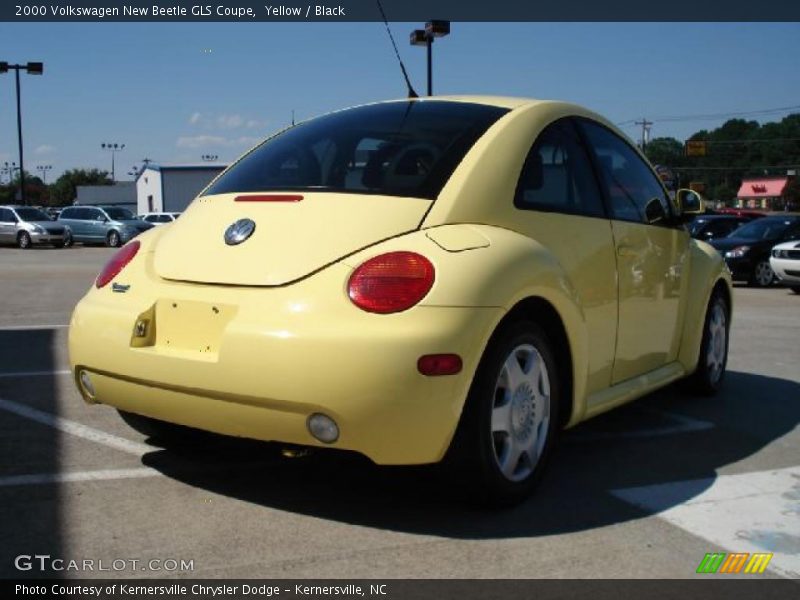 Yellow / Black 2000 Volkswagen New Beetle GLS Coupe