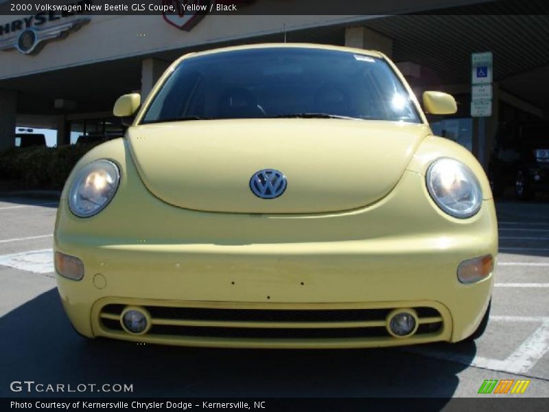 Yellow / Black 2000 Volkswagen New Beetle GLS Coupe