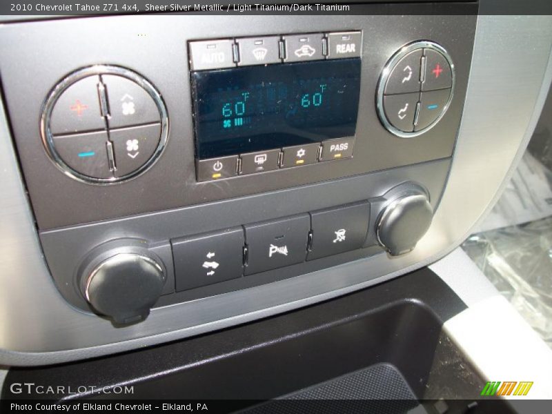 Sheer Silver Metallic / Light Titanium/Dark Titanium 2010 Chevrolet Tahoe Z71 4x4
