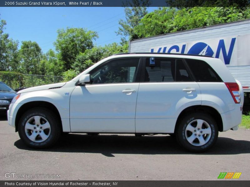 White Pearl / Black 2006 Suzuki Grand Vitara XSport