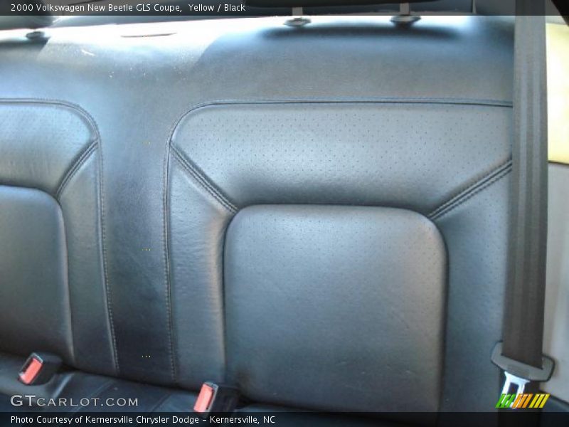 Yellow / Black 2000 Volkswagen New Beetle GLS Coupe