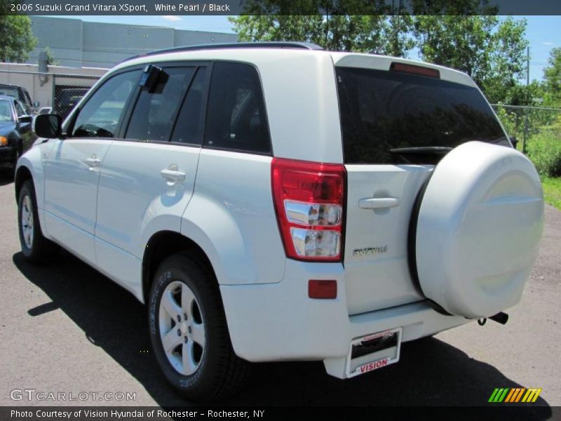 White Pearl / Black 2006 Suzuki Grand Vitara XSport