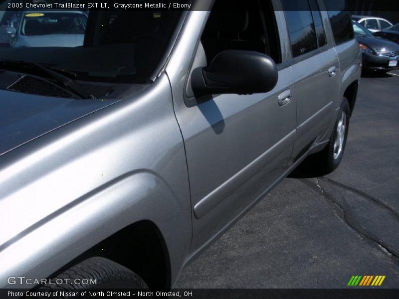Graystone Metallic / Ebony 2005 Chevrolet TrailBlazer EXT LT