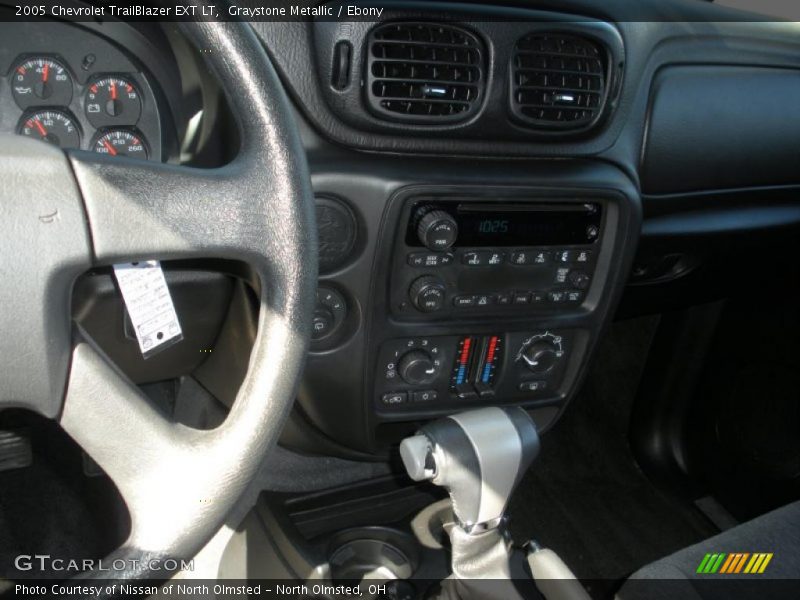 Graystone Metallic / Ebony 2005 Chevrolet TrailBlazer EXT LT