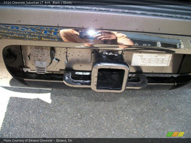 Black / Ebony 2010 Chevrolet Suburban LT 4x4