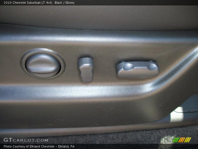 Black / Ebony 2010 Chevrolet Suburban LT 4x4