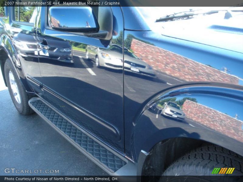 Majestic Blue Metallic / Graphite 2007 Nissan Pathfinder SE 4x4