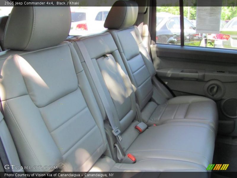 Black / Khaki 2006 Jeep Commander 4x4