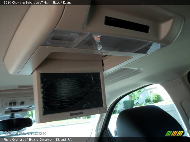 Black / Ebony 2010 Chevrolet Suburban LT 4x4