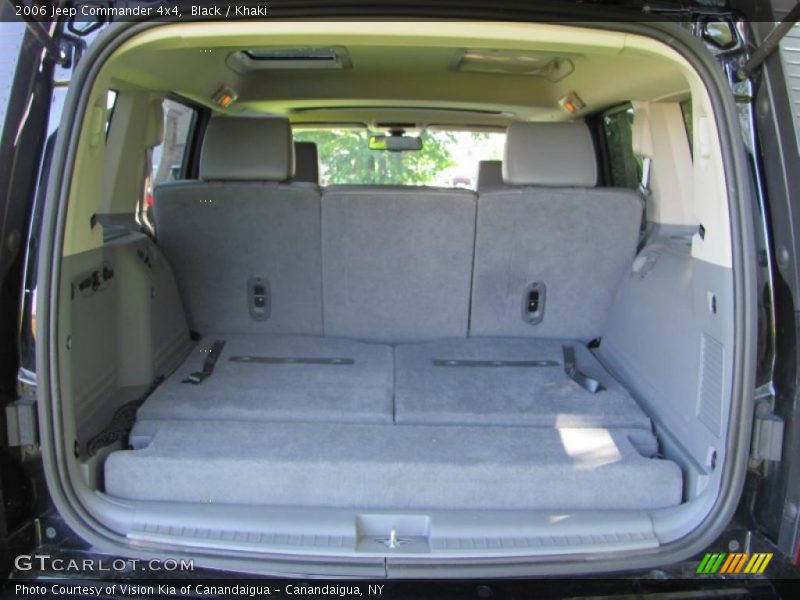 Black / Khaki 2006 Jeep Commander 4x4