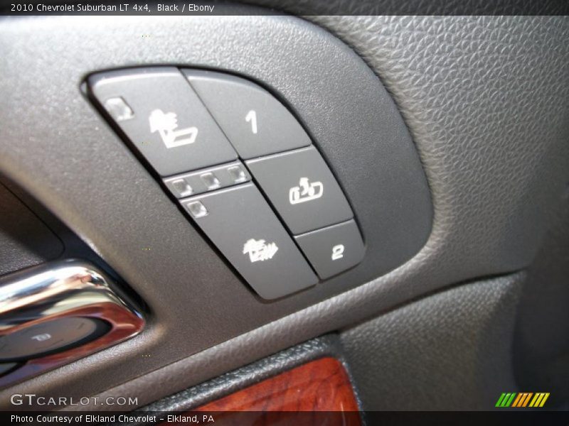 Black / Ebony 2010 Chevrolet Suburban LT 4x4