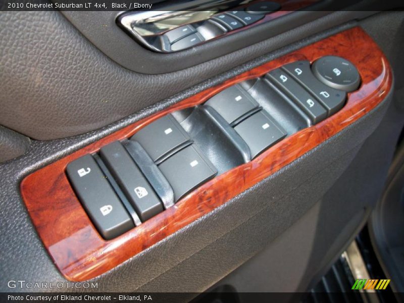 Black / Ebony 2010 Chevrolet Suburban LT 4x4