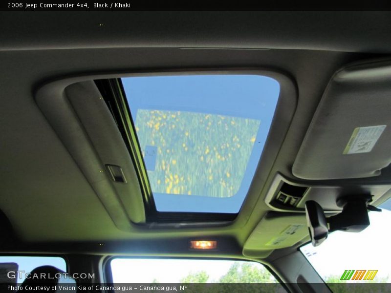 Black / Khaki 2006 Jeep Commander 4x4