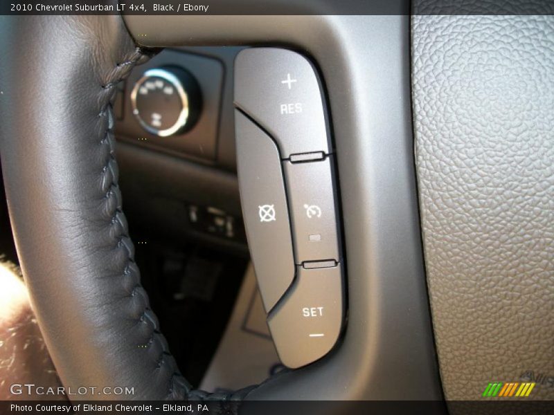 Black / Ebony 2010 Chevrolet Suburban LT 4x4