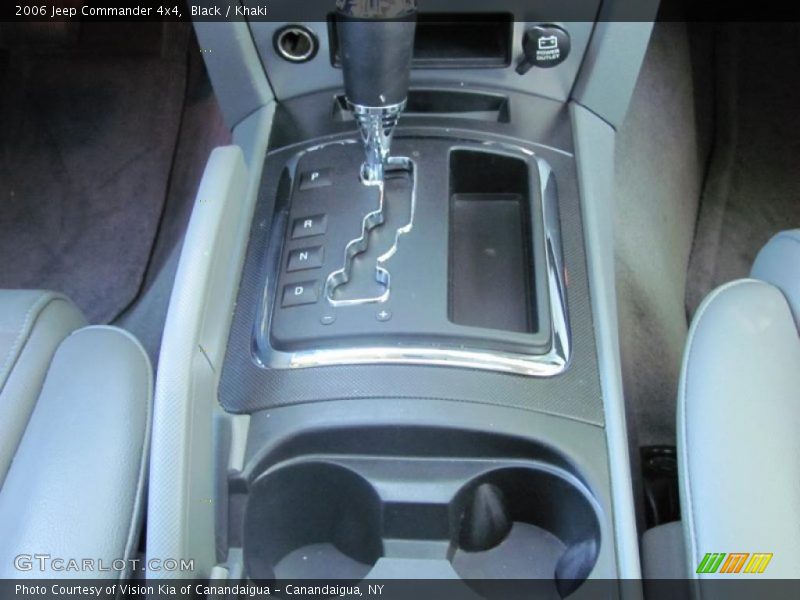 Black / Khaki 2006 Jeep Commander 4x4