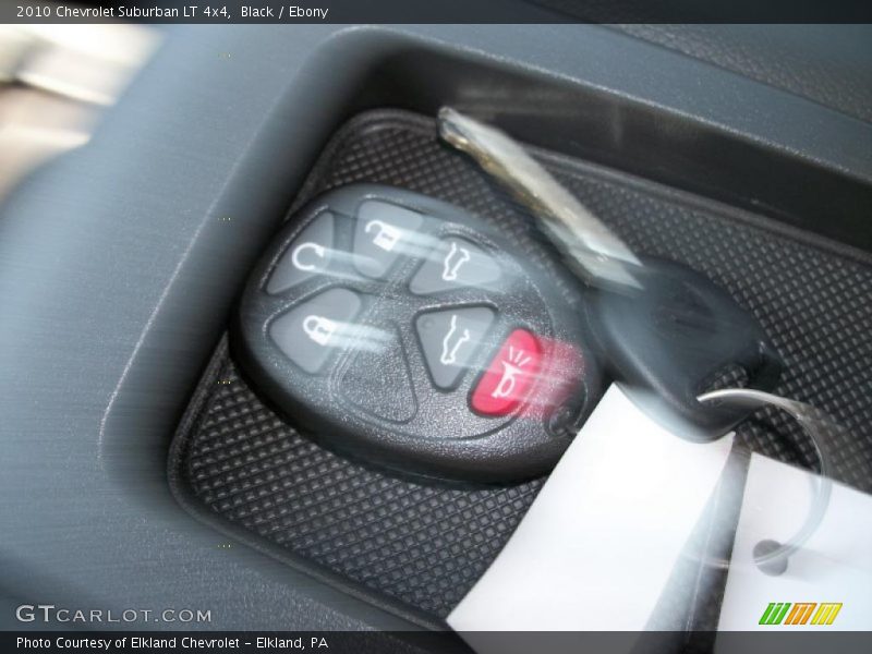 Black / Ebony 2010 Chevrolet Suburban LT 4x4