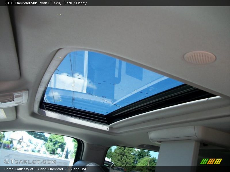 Black / Ebony 2010 Chevrolet Suburban LT 4x4