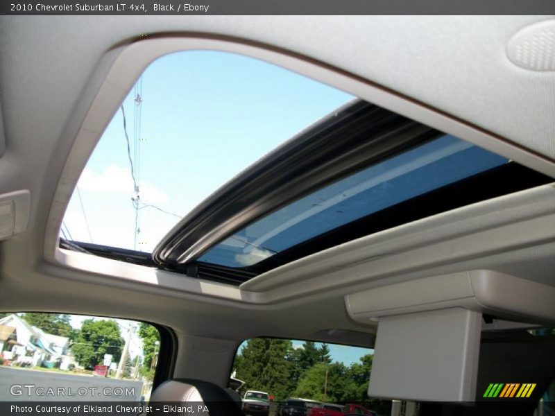 Black / Ebony 2010 Chevrolet Suburban LT 4x4