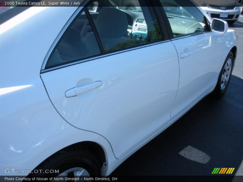 Super White / Ash 2008 Toyota Camry LE