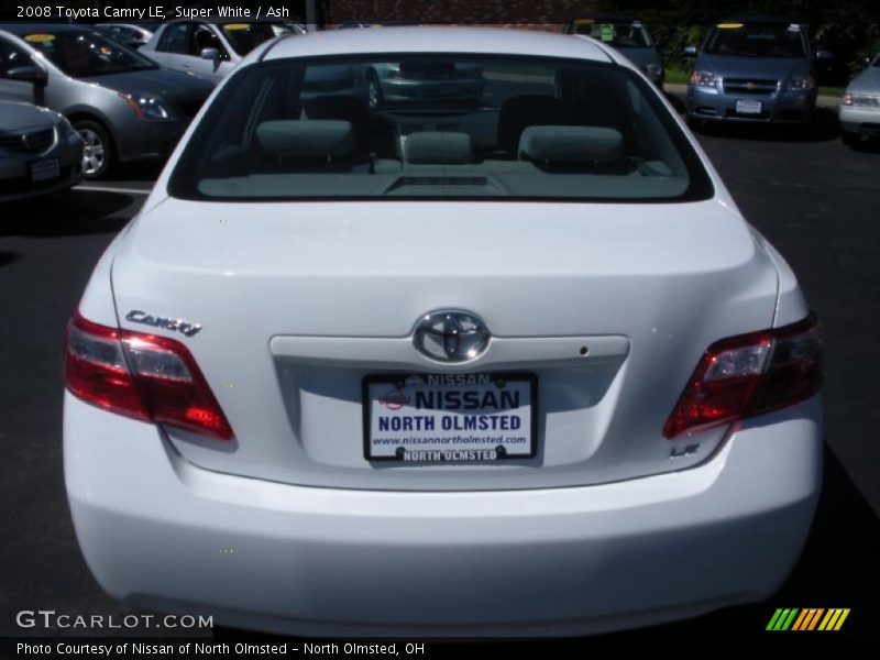 Super White / Ash 2008 Toyota Camry LE