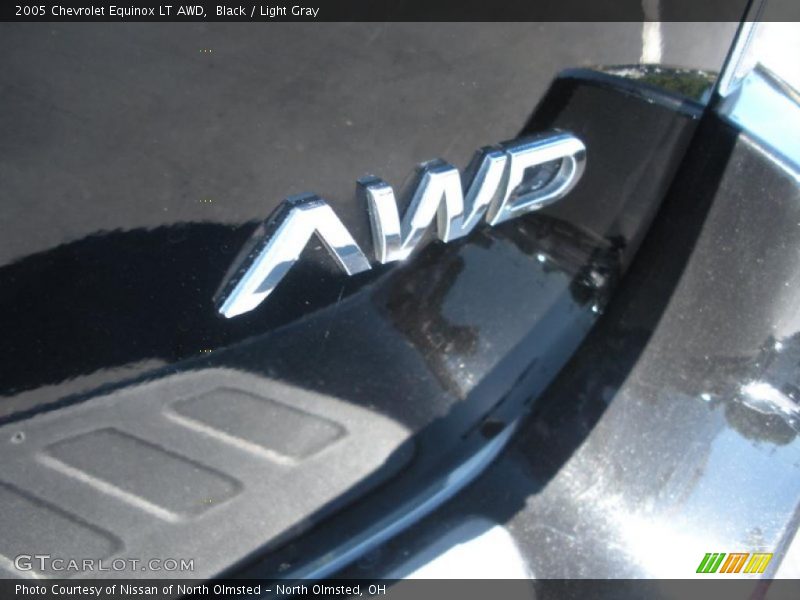 Black / Light Gray 2005 Chevrolet Equinox LT AWD