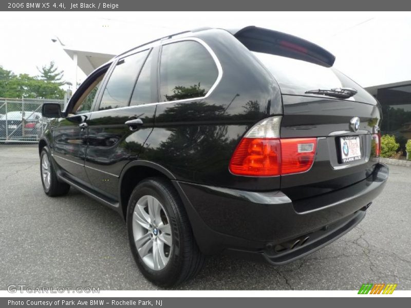Jet Black / Beige 2006 BMW X5 4.4i