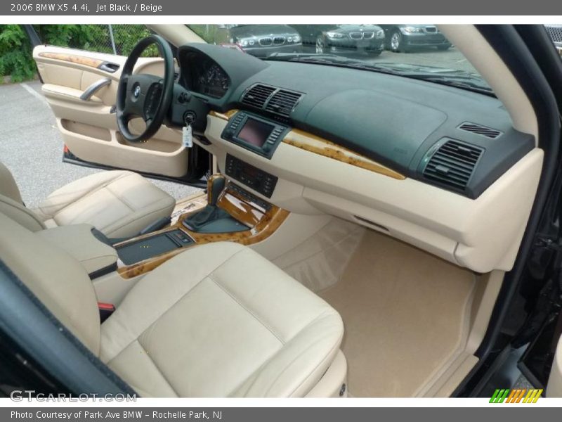 Jet Black / Beige 2006 BMW X5 4.4i