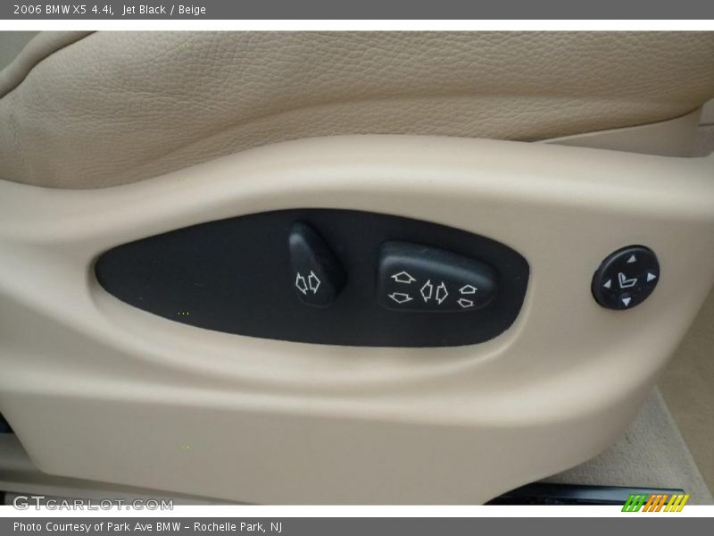 Jet Black / Beige 2006 BMW X5 4.4i
