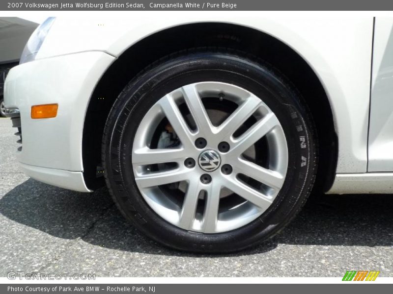 Campanella White / Pure Beige 2007 Volkswagen Jetta Wolfsburg Edition Sedan