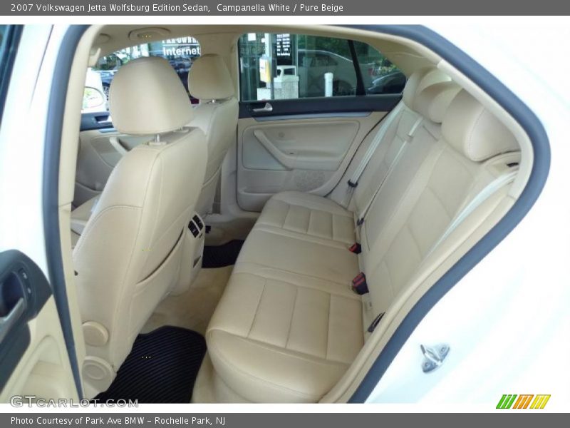 Campanella White / Pure Beige 2007 Volkswagen Jetta Wolfsburg Edition Sedan