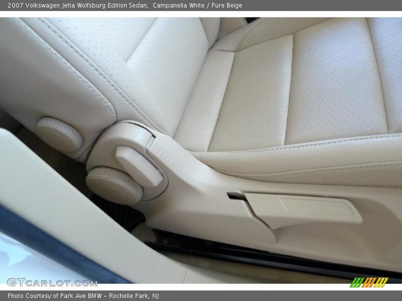 Campanella White / Pure Beige 2007 Volkswagen Jetta Wolfsburg Edition Sedan